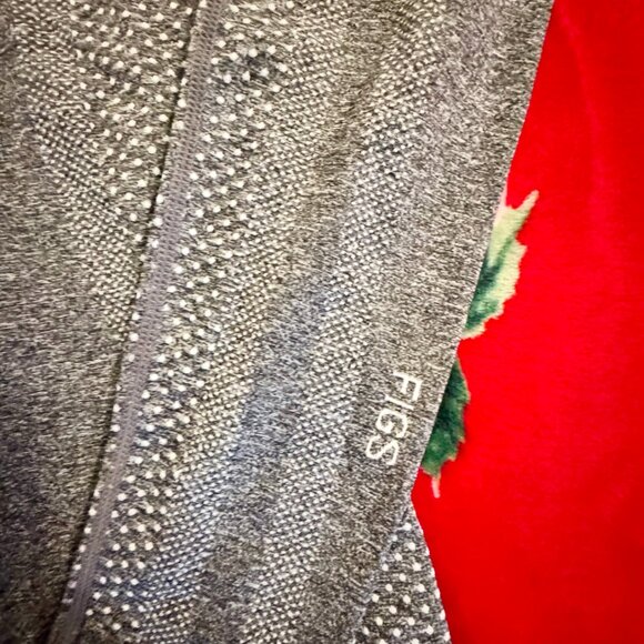 FIGS Salta Seamless Underscrub Long Sleeve Top in Graphite Gray | Size M - Picture 5 of 14